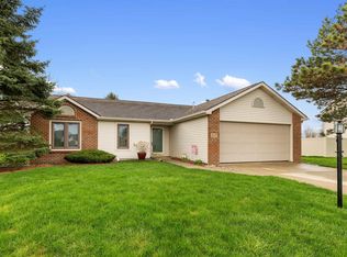 207 Peggy Ln, Avilla, IN