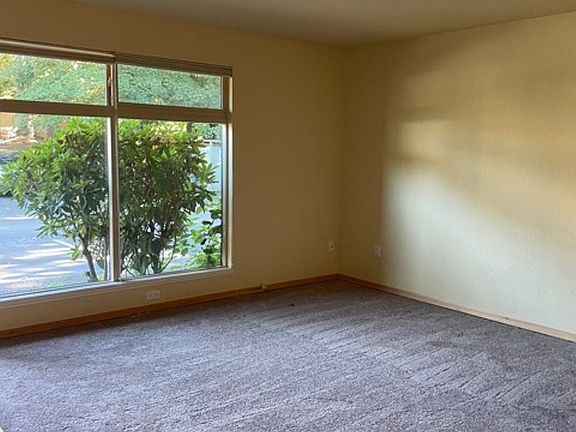 3rd image of 4326 156th St SW
