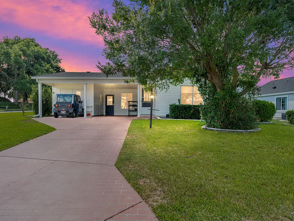 1401 W Schwartz Blvd