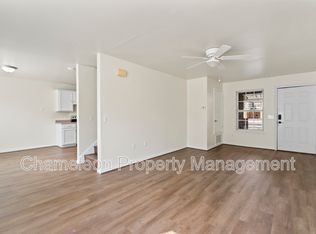 2910 Dawn Ct UNIT B, Siloam Springs, AR 72761