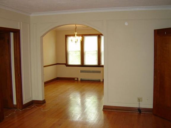 2nd image of 7330 Amherst Ave APT 2E