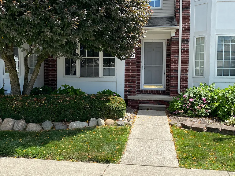 50584 Woodbury Dr — Photo 6