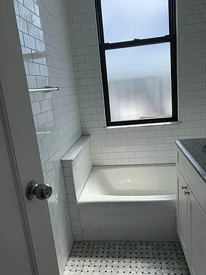 Rented by MQ Realty LLC | media 12