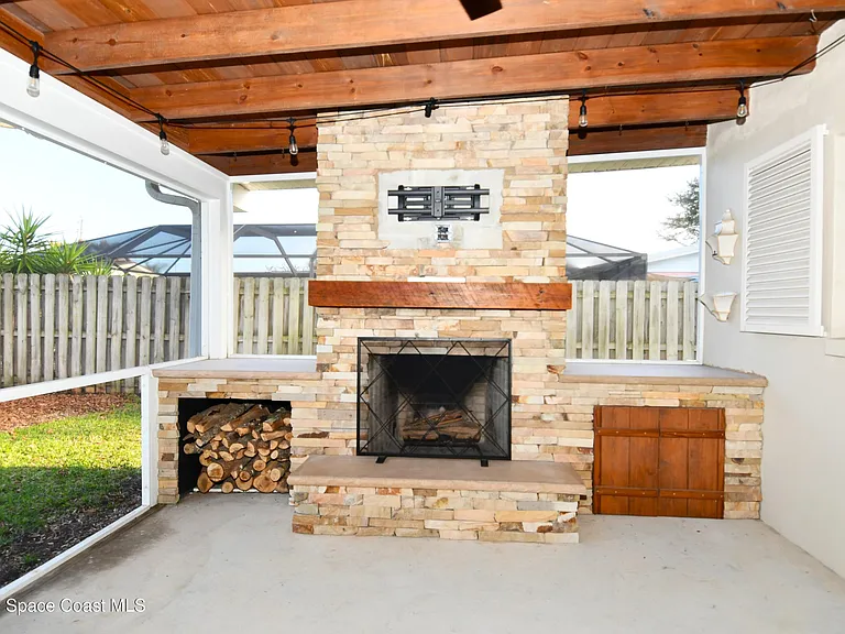 405 Sparrow Dr — Photo 33