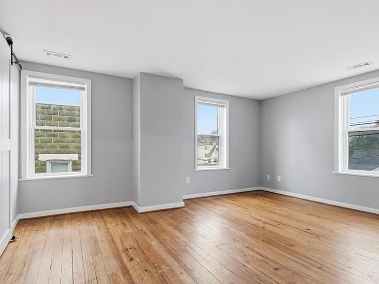 507 W Main St #B — Photo 9
