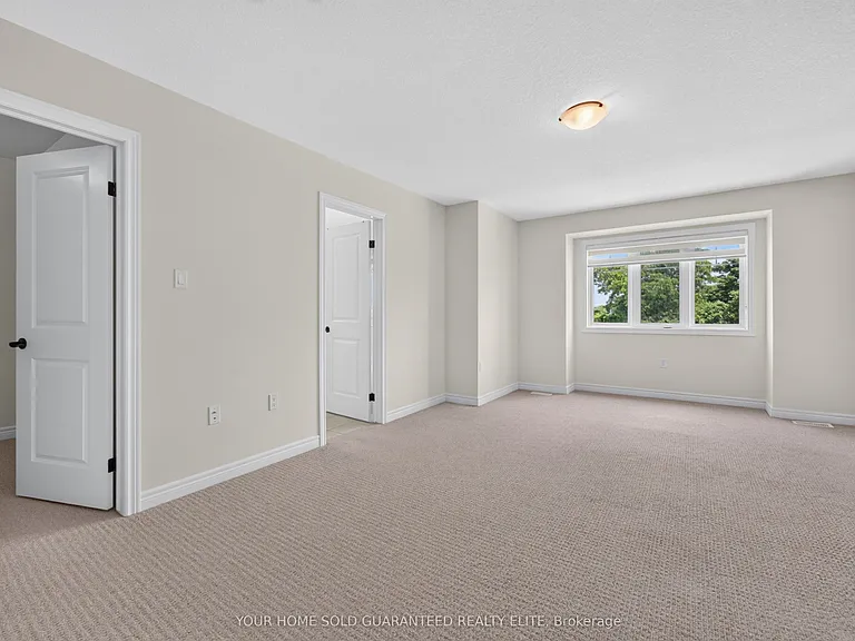 114 Dunrobin Ln — Photo 14