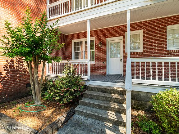 3rd image of 720 Broad St #1