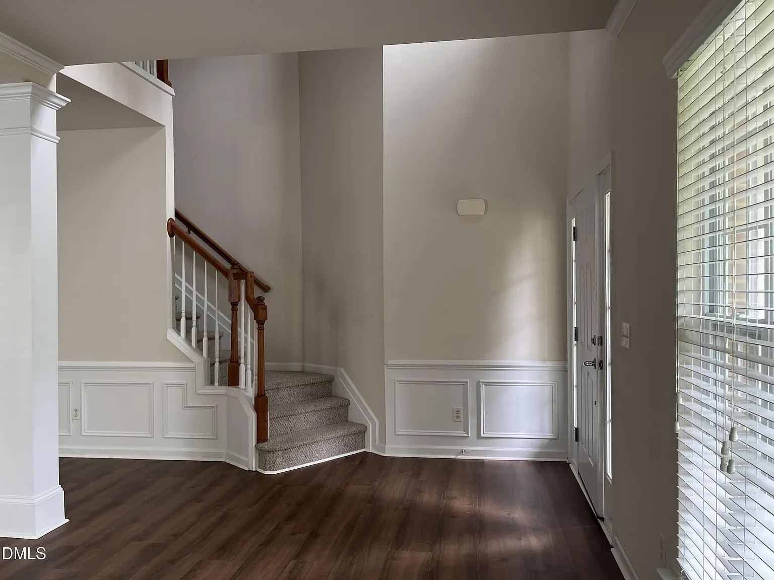 4 bed, 2.5 bath, 2634 sqft, $2,595 — Photo 2
