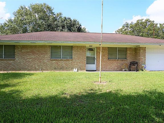 2nd image of 1026 Palacios St