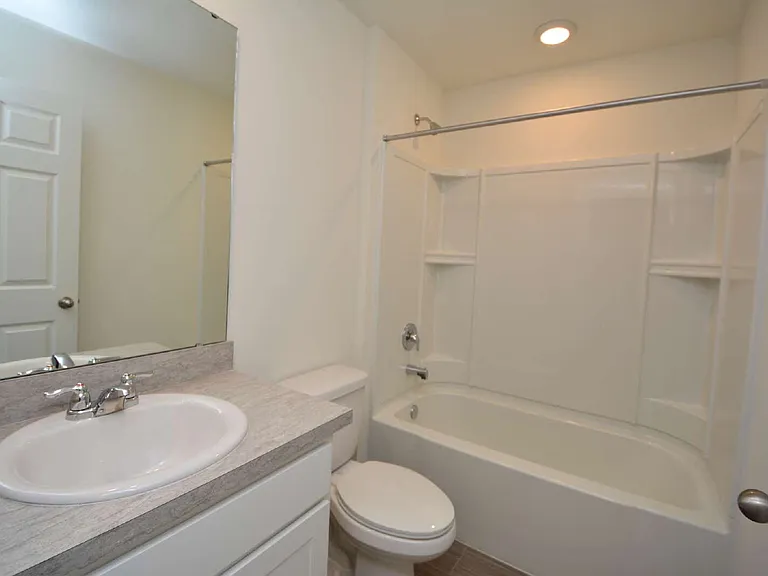 38 Baltimore Ln — Photo 14