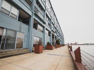 300 N Columbus Blvd #RL106, Philadelphia, PA 19106