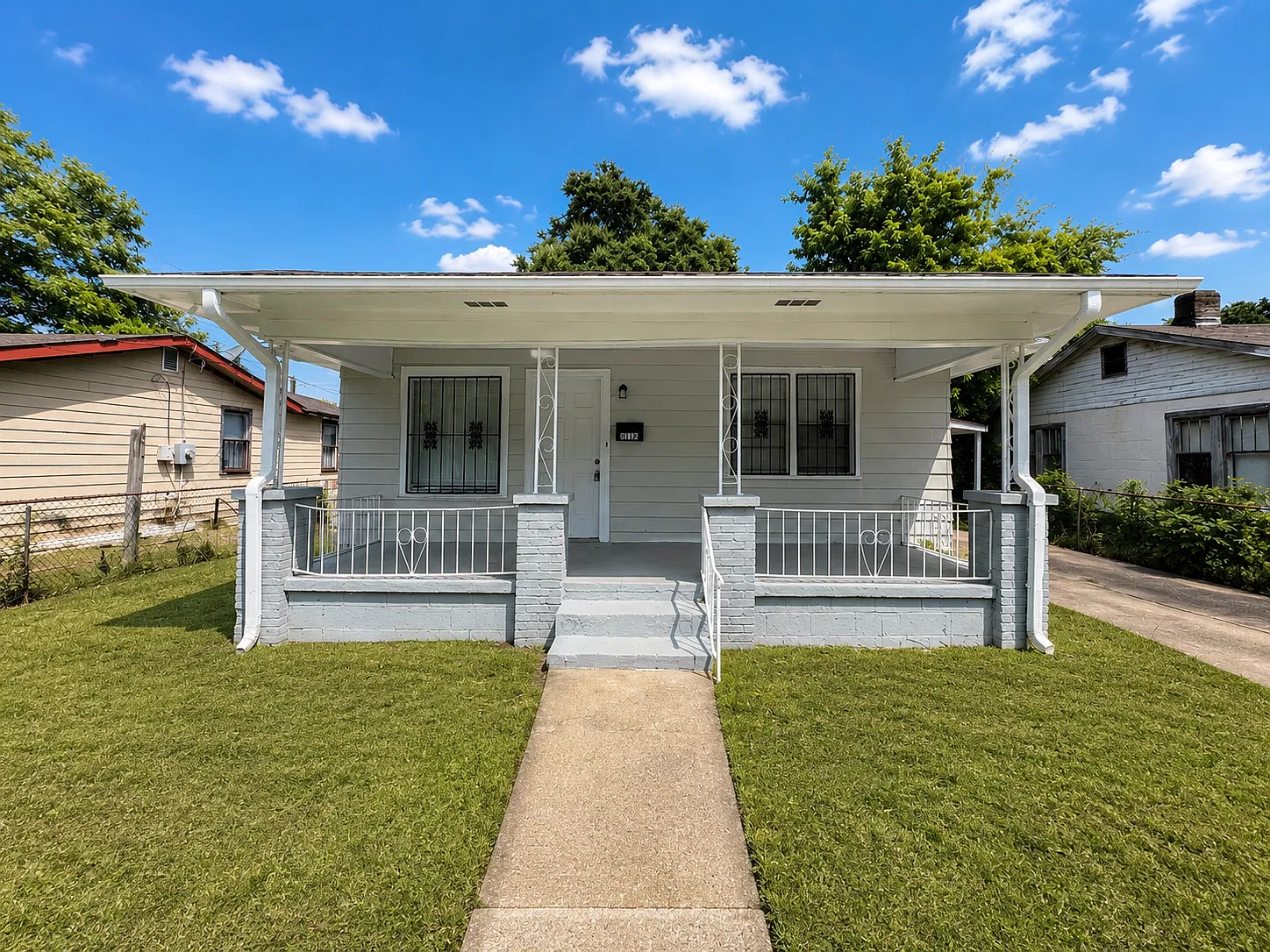 6112 Blocton Avenue - 1 — Photo 1