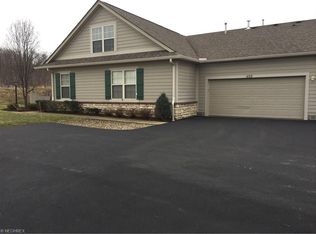 9151 Springfield Rd UNIT 803, Poland, OH 44514