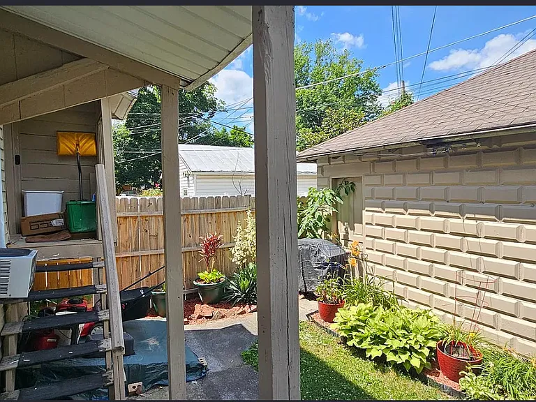 307 N Hartley St #1 — Photo 4