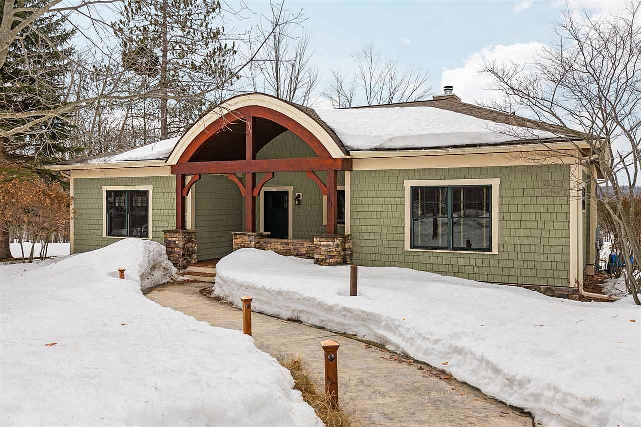 2588 Cottage Ln