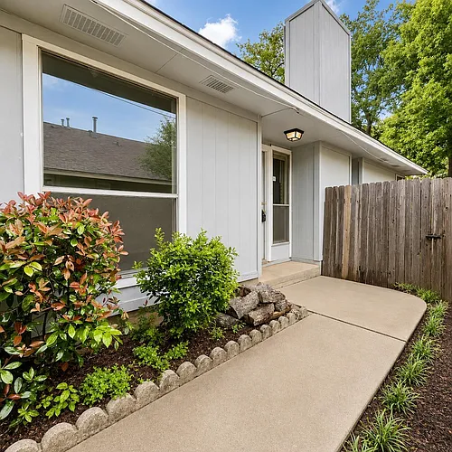 2114 Redwing Way Photo 1