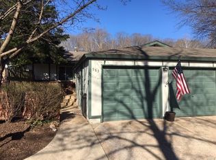 983 Silversprings Ln, Ballwin, MO 63021