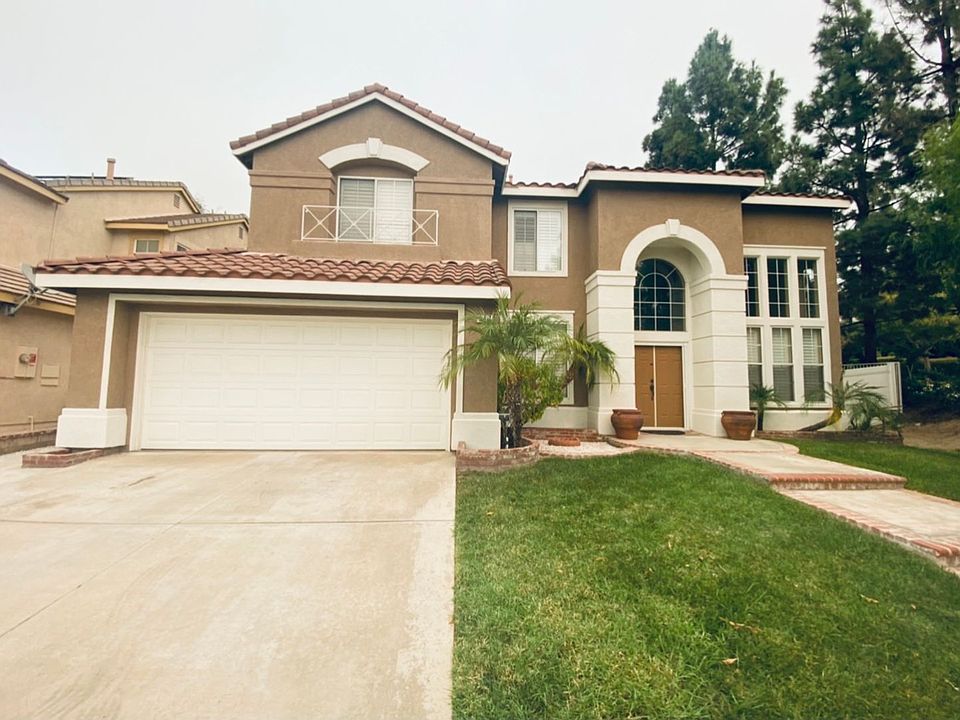 1st image of 917 Montague Cir
