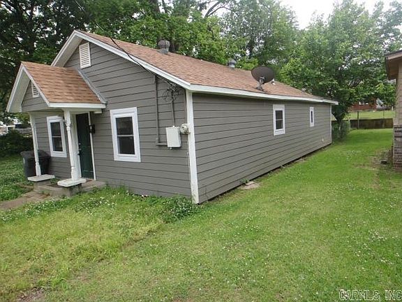 3rd image of 609 W Vine Ave