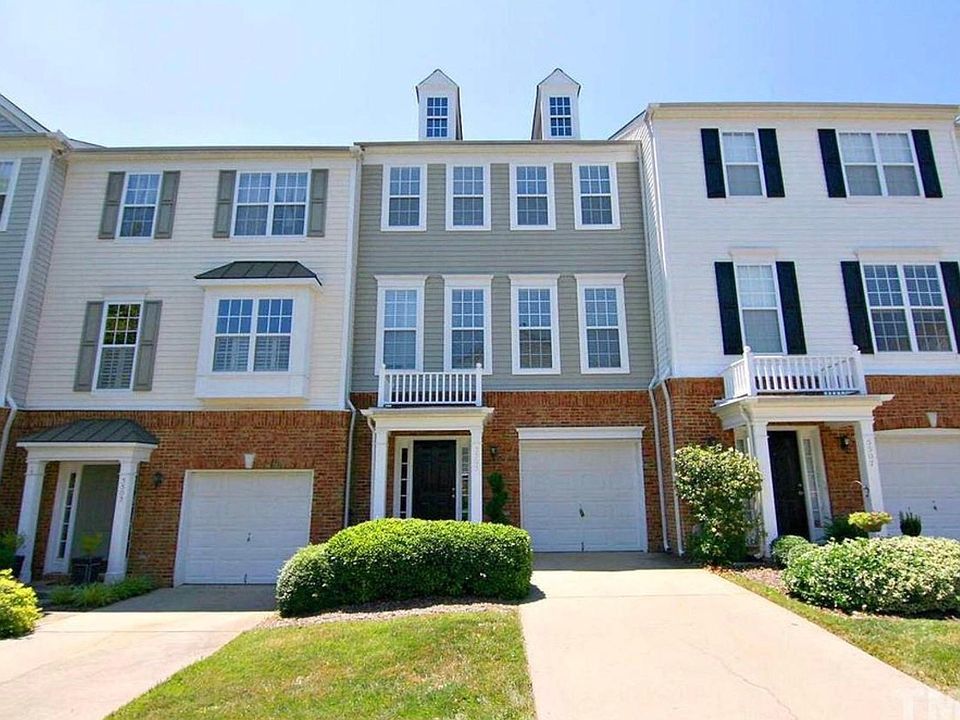 Welcome to 5505 Golden Arrow Ln!
