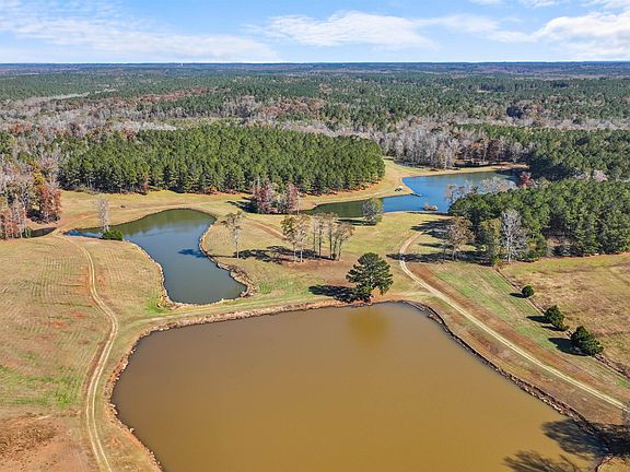 2nd image of 1390 Walker Rd