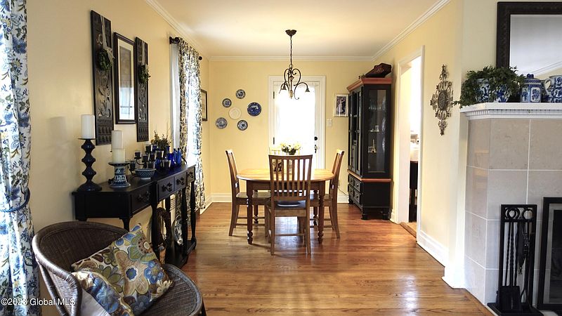 4th image of 198 Homestead Avenue