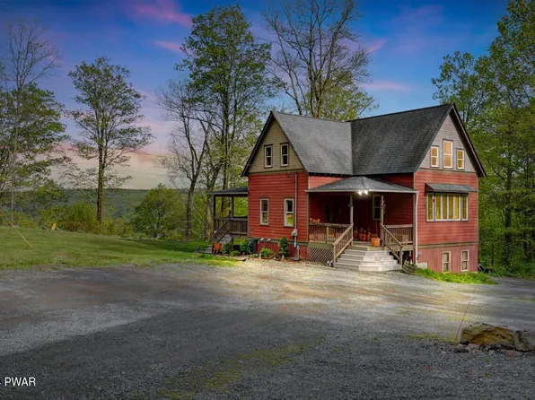 70 Timbertop Trl, Newfoundland, PA 18445