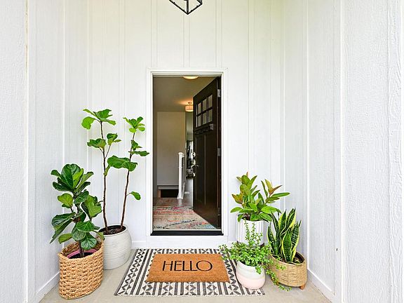 4th image of 1218 Evergreen DRIVE