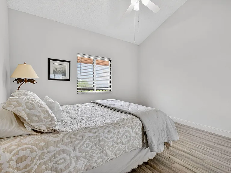 101 Ocean Bluffs Blvd #504 — Photo 36