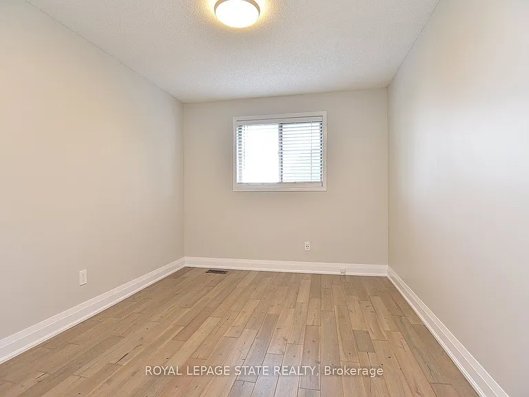 519 Southridge Dr — Photo 29