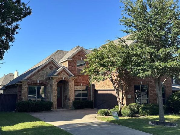 513 Royal Glade Dr