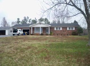 137 Sunshine Acres Rd, Benton, KY 42025