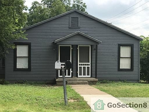 1st image of 3302 Hanger Ave #3302