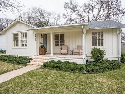1910 W 40th St, Austin, TX, 78731