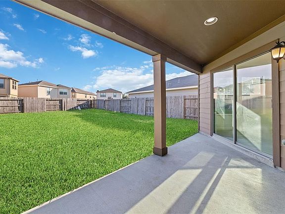 4th image of 18703 Clover Nut Ct
