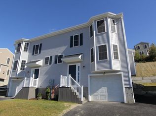 15 Snowberry Cir, Worcester, MA 01607