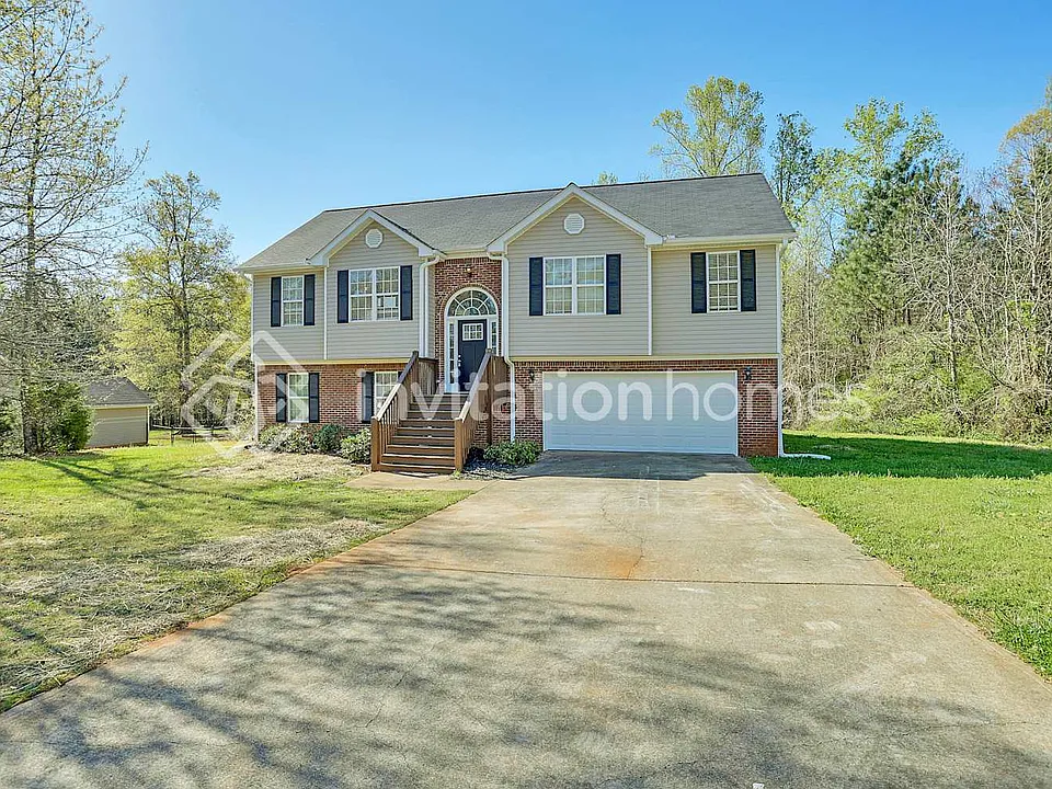 105 Valley View Dr
