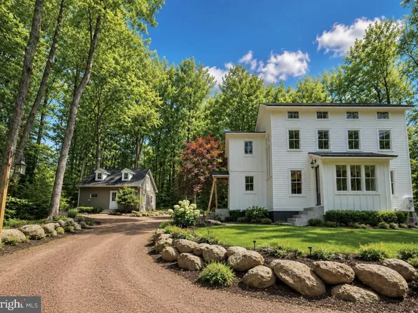 3503 Old Windy Bush Rd, New Hope, PA 18938