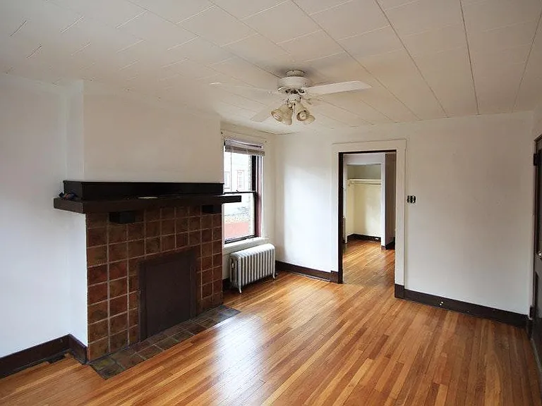 709 Pitt St #1L — Photo 6