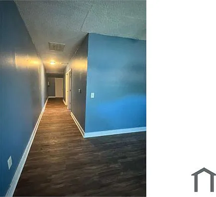 1310 Washington Ave — Photo 9