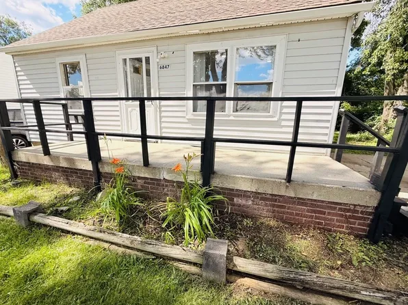 6847 Continental Ave, Warren, MI 48091