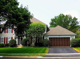 3841 Vardon Ct, Woodridge, IL 60517