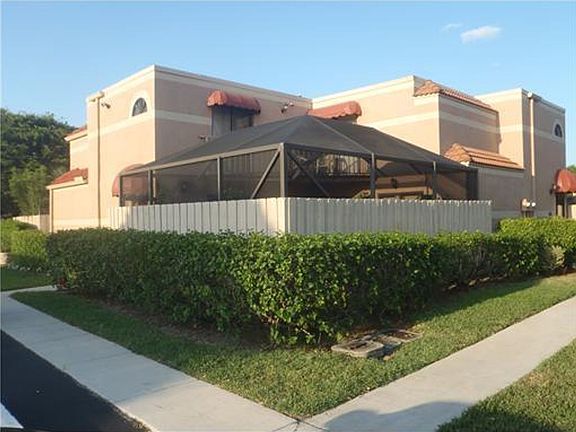 4th image of 6134 Seven Springs Blvd #40D