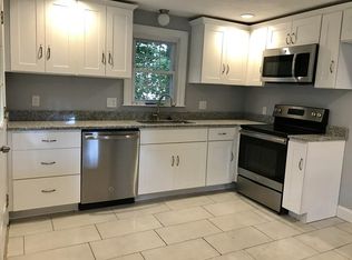 19 Richard Rd, Holbrook, MA 02343