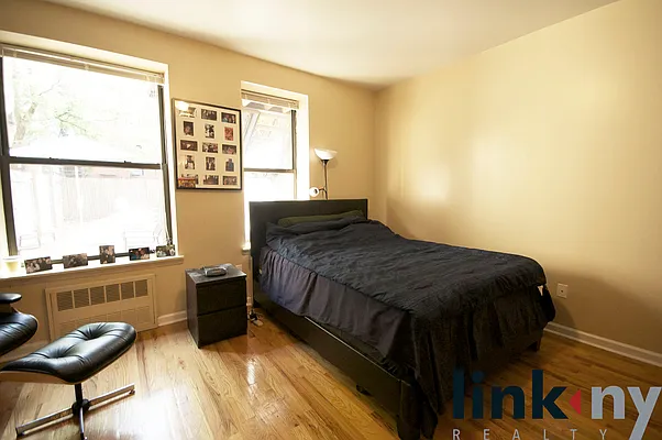 Rented by Link NY Realty | media 1