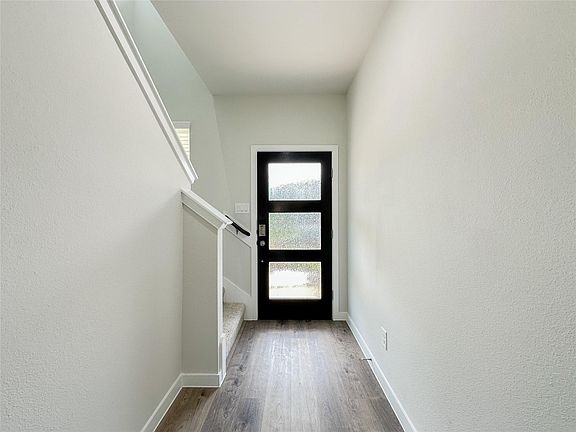 3rd image of 7806 Alset Dr