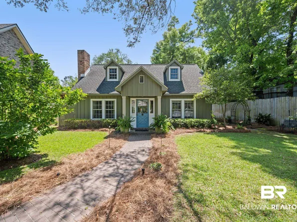 212 Perdido Ave, Fairhope, AL 36532
