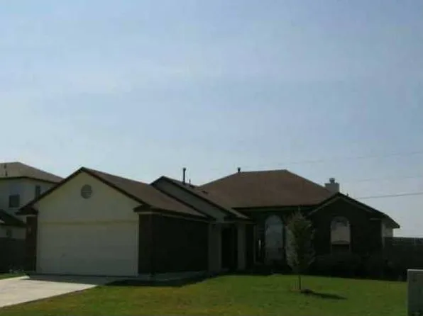 502 Stewart Dr, Hutto, TX 78634