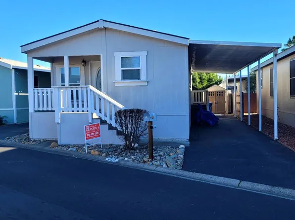 320 Sunny Hills Dr, Rancho Cordova, CA 95670