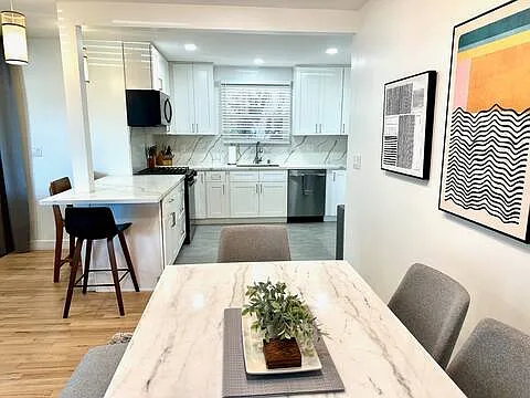 13505 Wilkie Ave — Photo 3